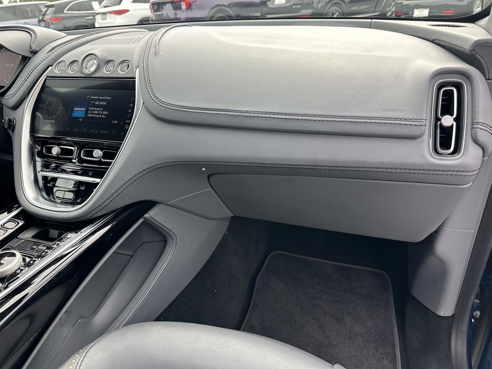 Used 2021 Ocellus Teal Aston Martin Base image 17