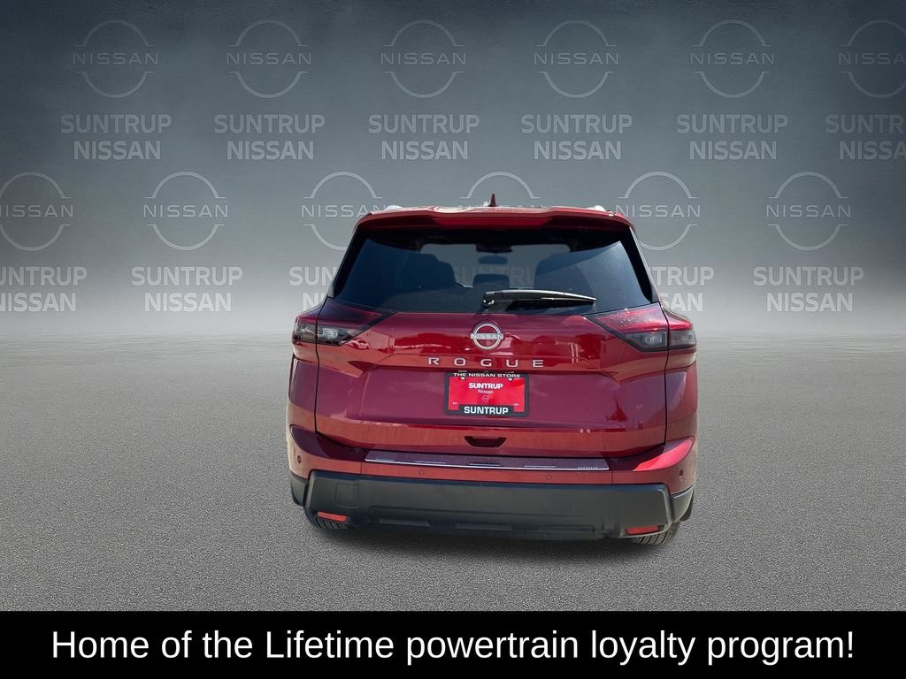 Used 2025 Red Nissan SV image 5