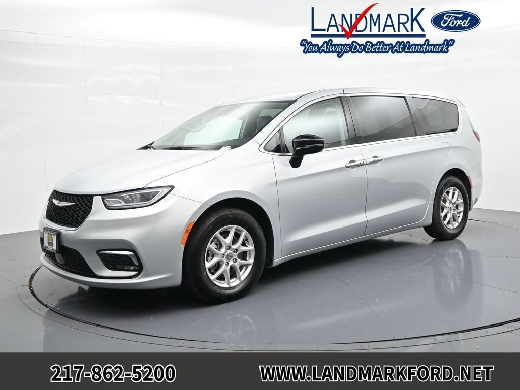 Used 2024 Silver Mist Clearcoat Chrysler Touring L FWD image 1