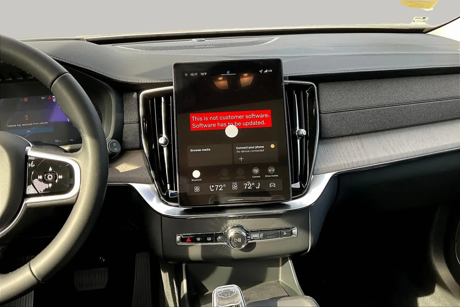 New 2026 Crystal White Volvo Ultra image 8