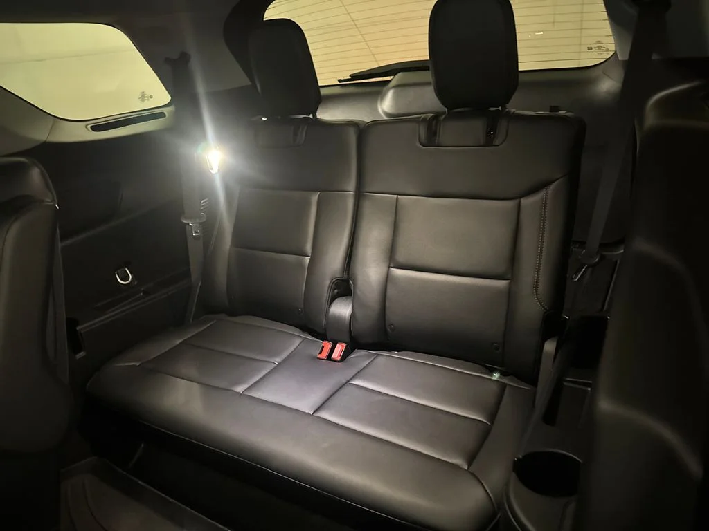 Used 2023 Silver Ford Limited image 25