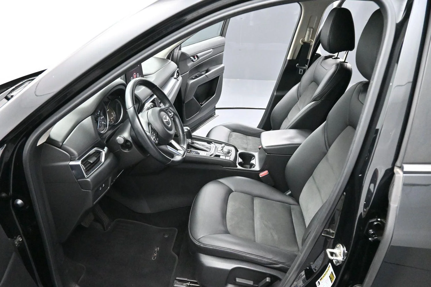 Used 2020 Jet Black Mica Mazda Touring image 11