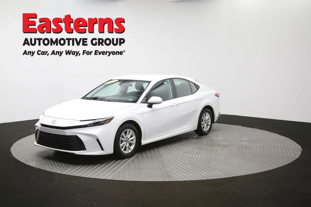 Used 2025 White Toyota LE image 55