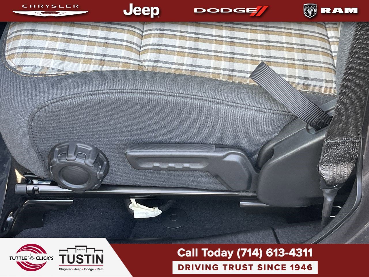 New 2026 Granite Crystal Metallic Clearcoat Jeep 85th Anniversary image 22