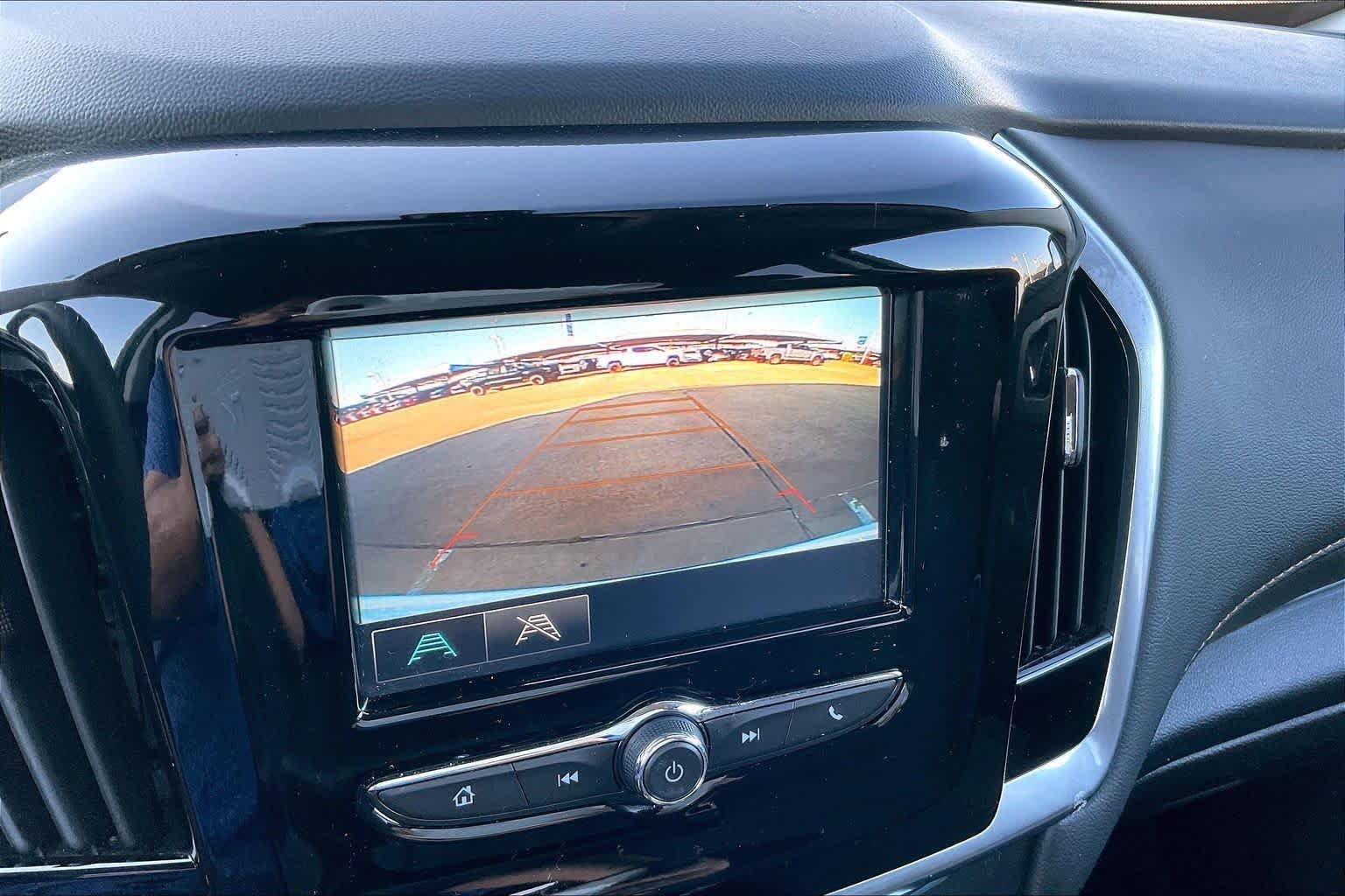 Used 2019 SUMMIT WHITE Chevrolet LS image 25