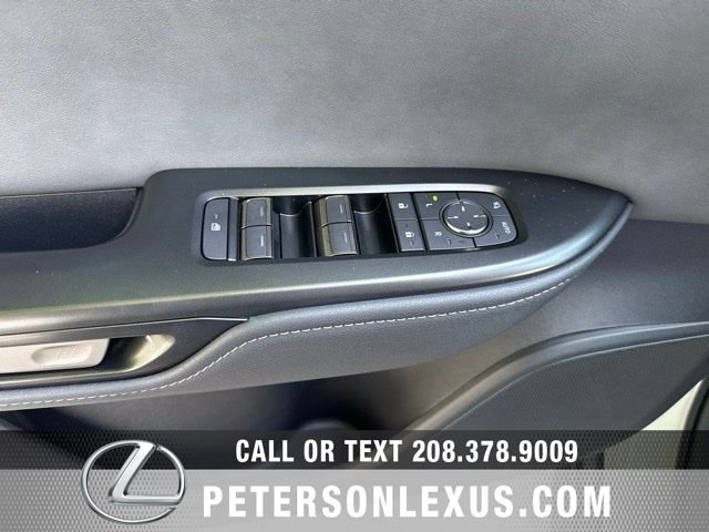 New 2026 Oxygen White Lexus  350e image 21