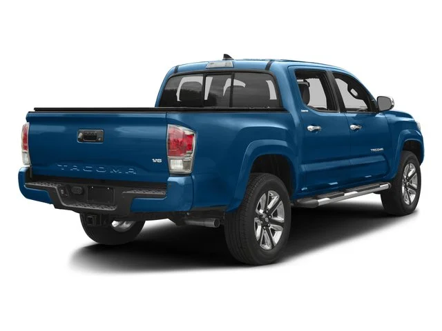 Used 2016 Magnetic Gray Metallic Toyota Limited image 5