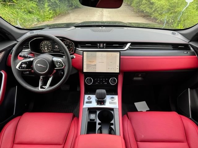 2026 Jaguar F-Pace R-Dynamic S - Photo 21