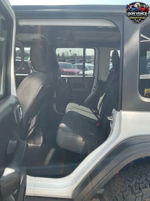 Certified Used 2025 White/off-white Jeep Rubicon image 12