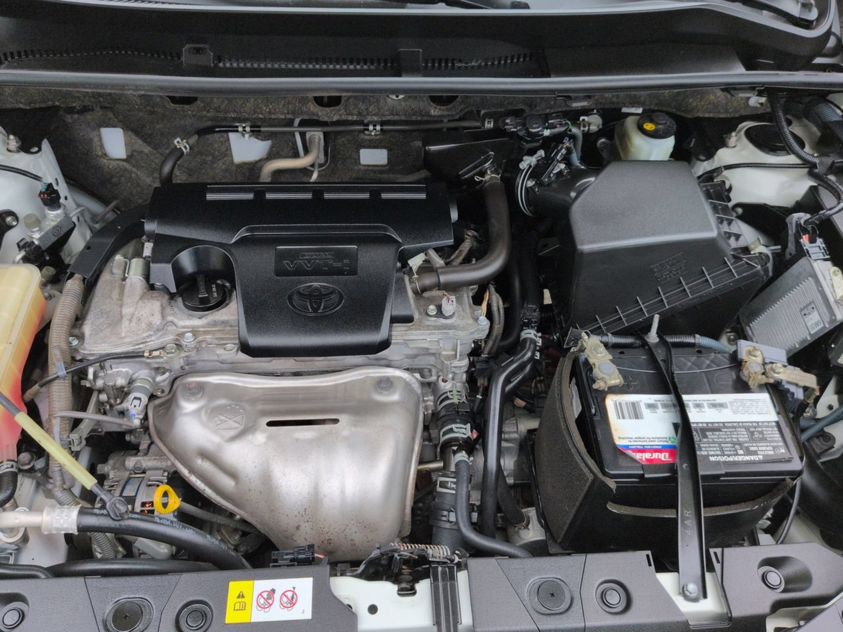 Used 2017 Super White Toyota LE image 15