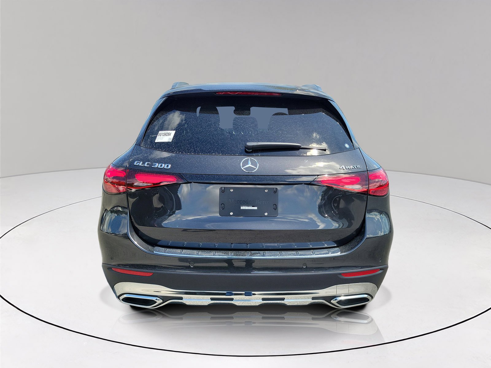 New 2027 Graphite Grey Metallic Mercedes-Benz GLC 300 image 32