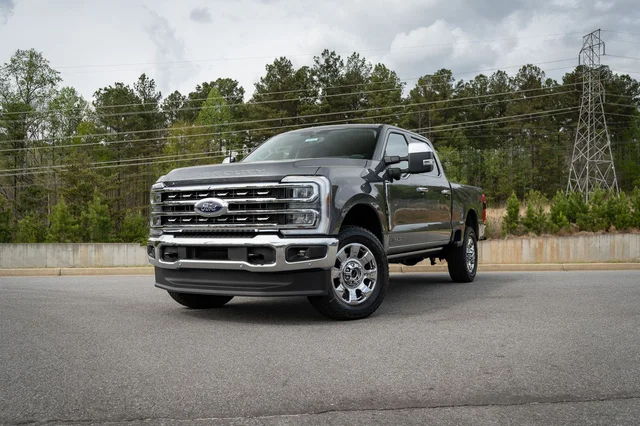 2026 Ford Super Duty F-350® Lariat®