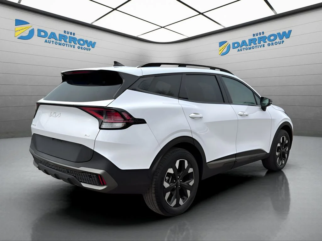 Used 2023 White Kia X-Line image 5