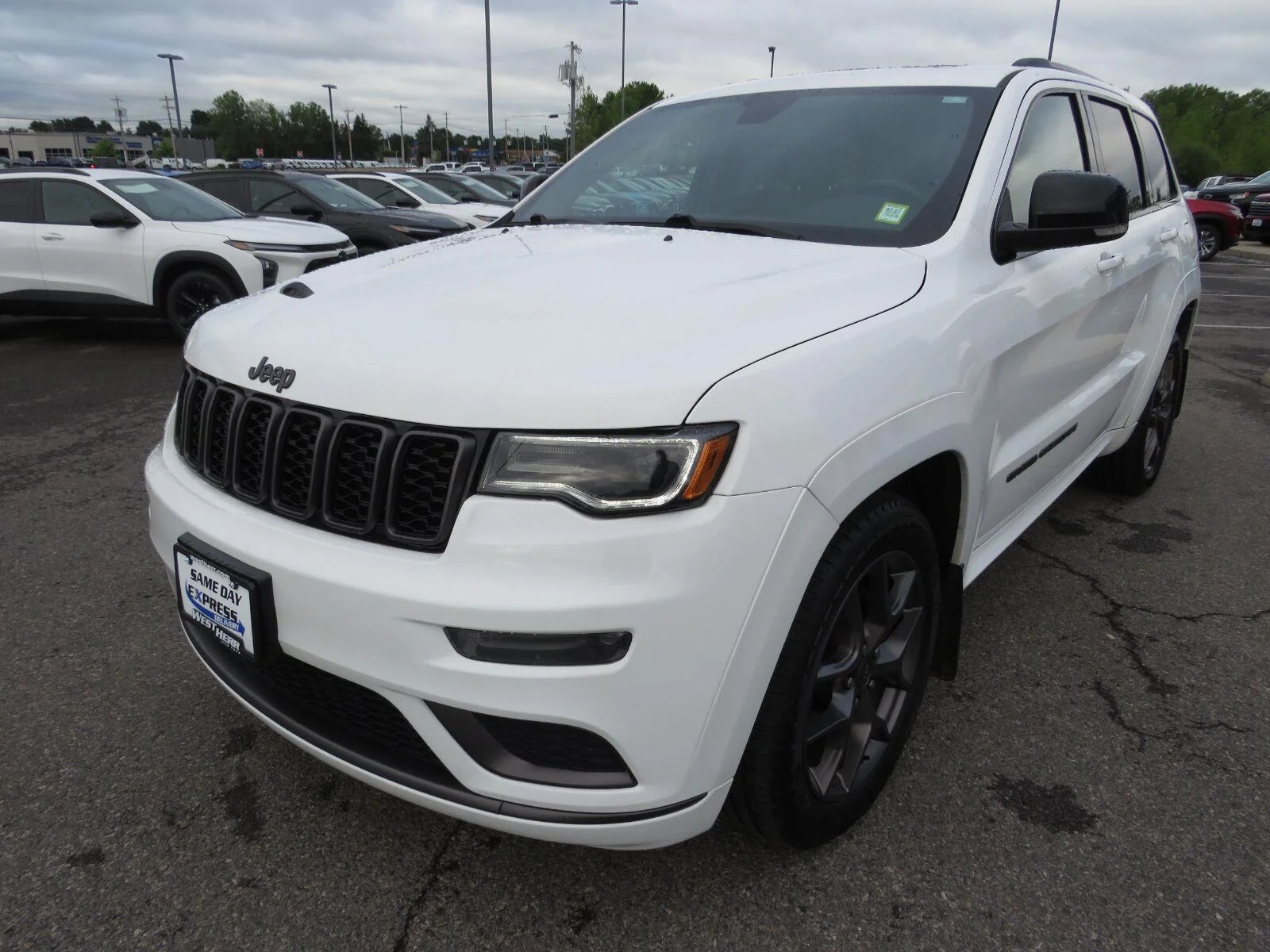 Used 2020 Bright White Clea Jeep Limited X image 11