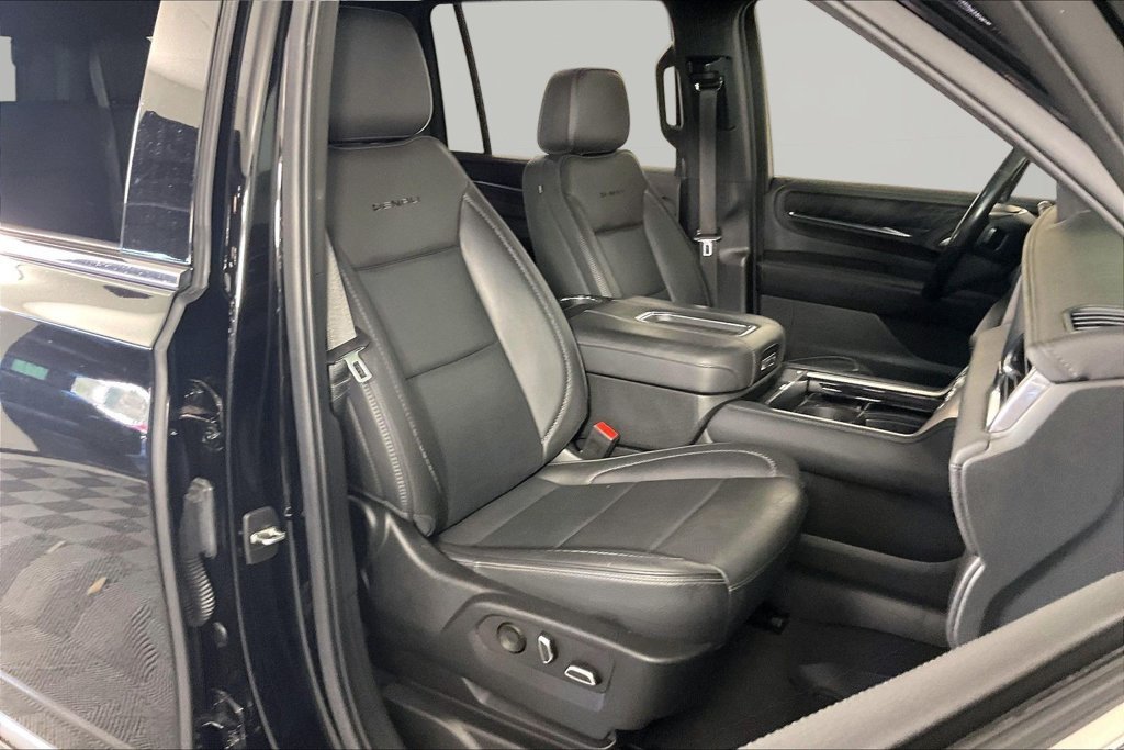 Used 2022 Black GMC Denali image 26