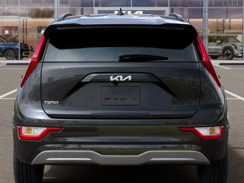 New 2026 Interstellar Gray Kia Wind image 13