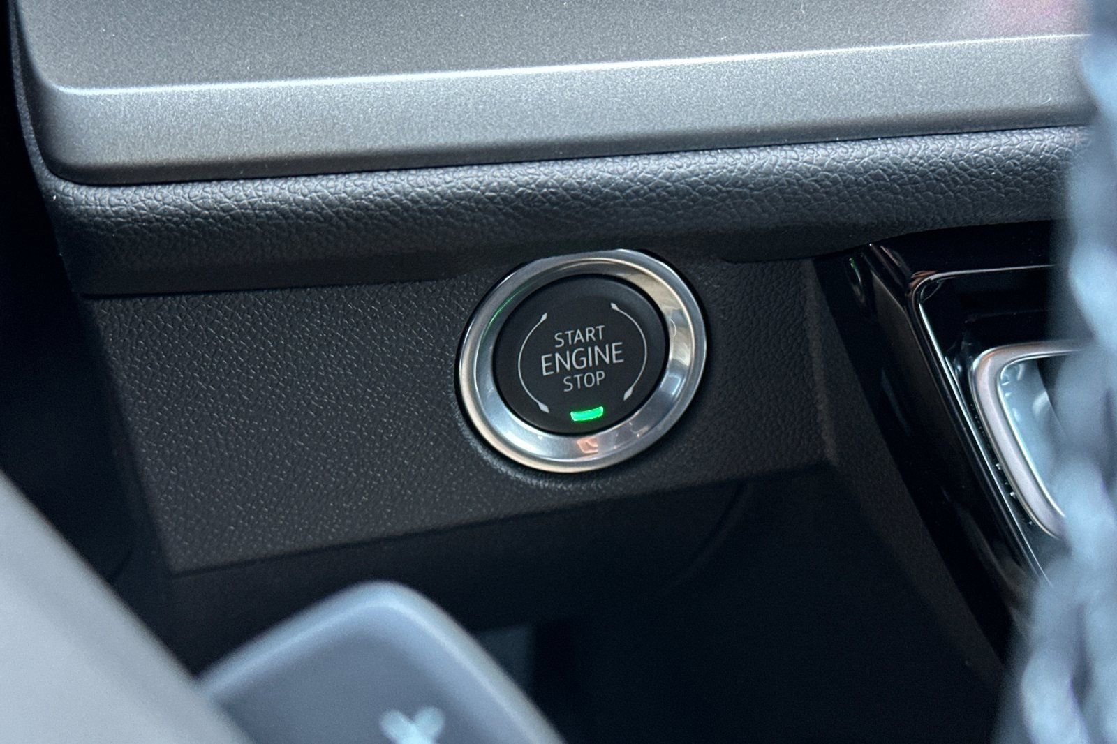 2026 Chevrolet Traverse LT - Photo 24