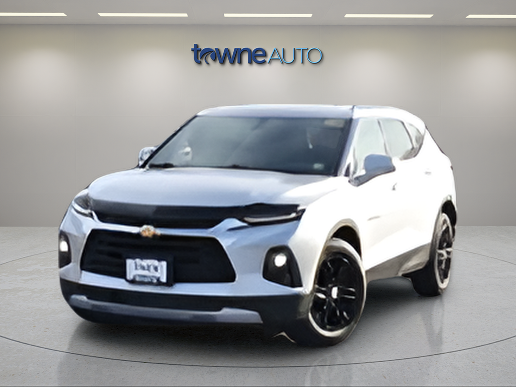 Used 2020 Silver Chevrolet LT image 8