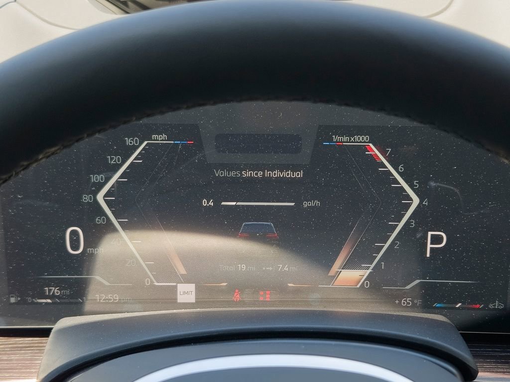 New 2026 Black Sapphire Metallic BMW xDrive40i image 12