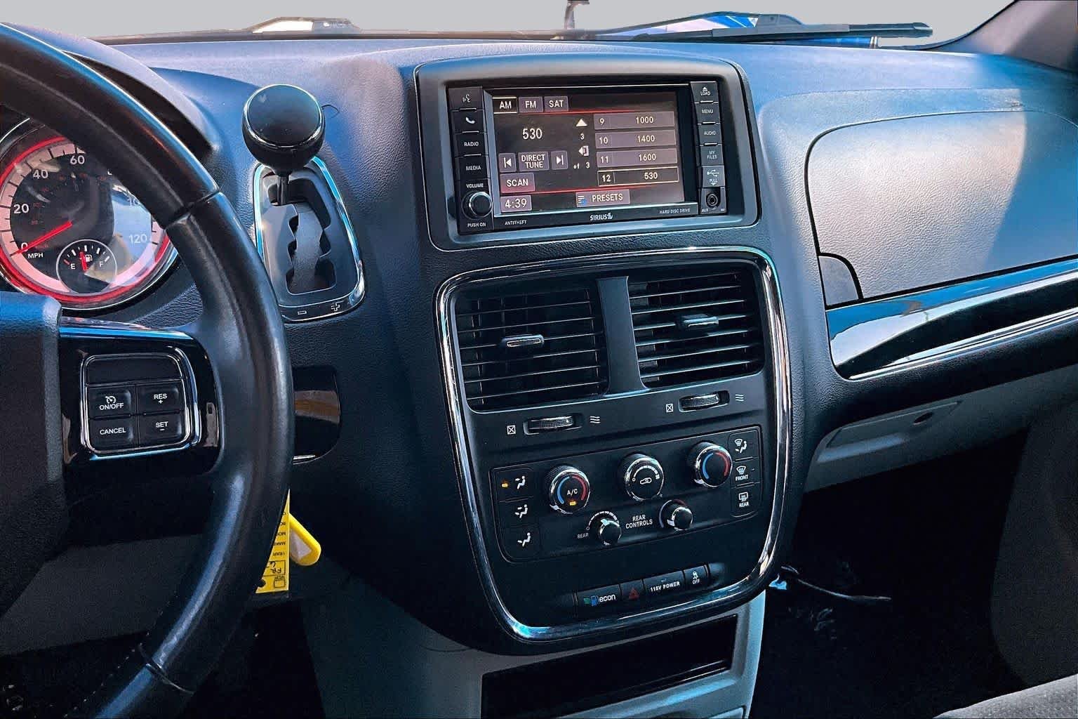 Pre-Owned 2015 Dodge Grand Caravan SE Plus