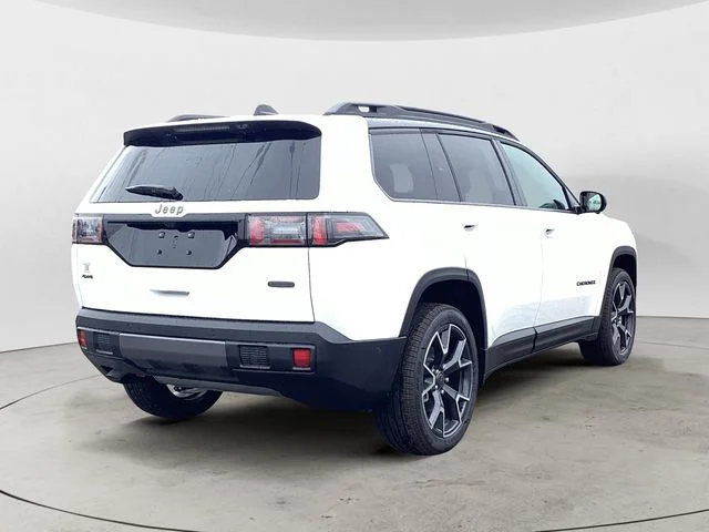 New 2026 Bright White Clearcoat Jeep OVERLAND 4X4 image 6