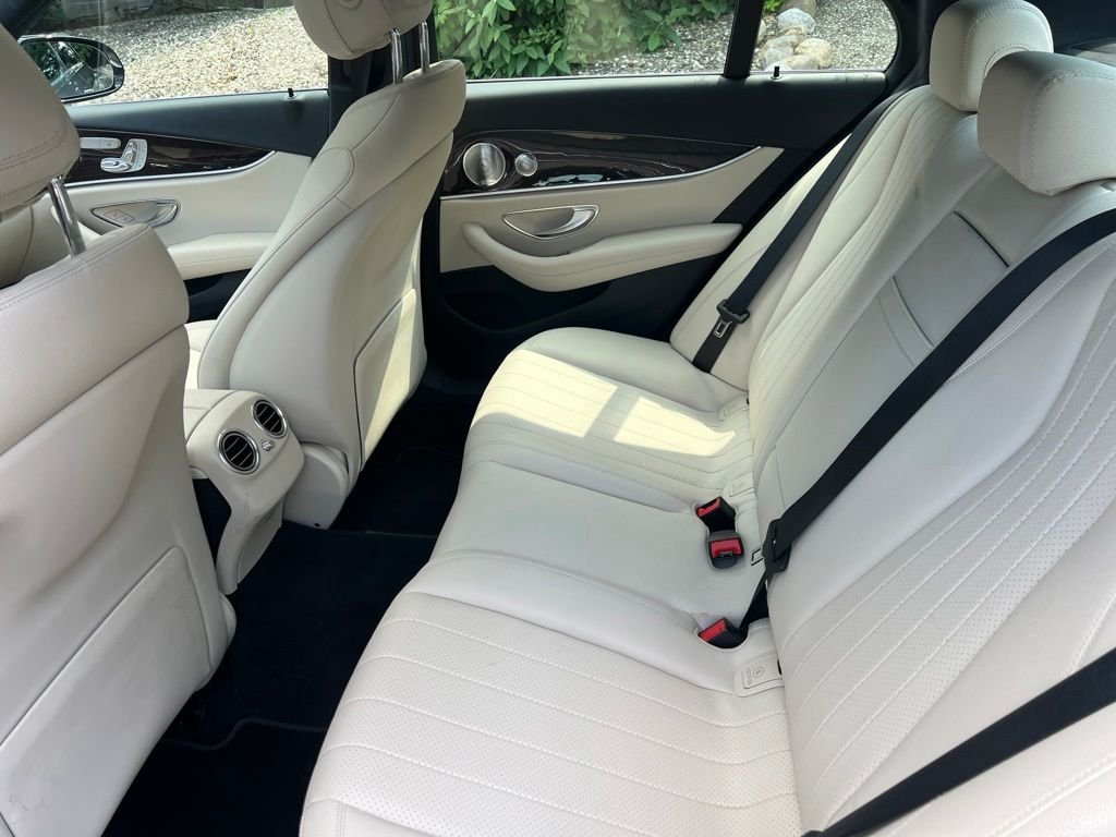 Used 2019 Gray Mercedes-Benz E 300 image 12