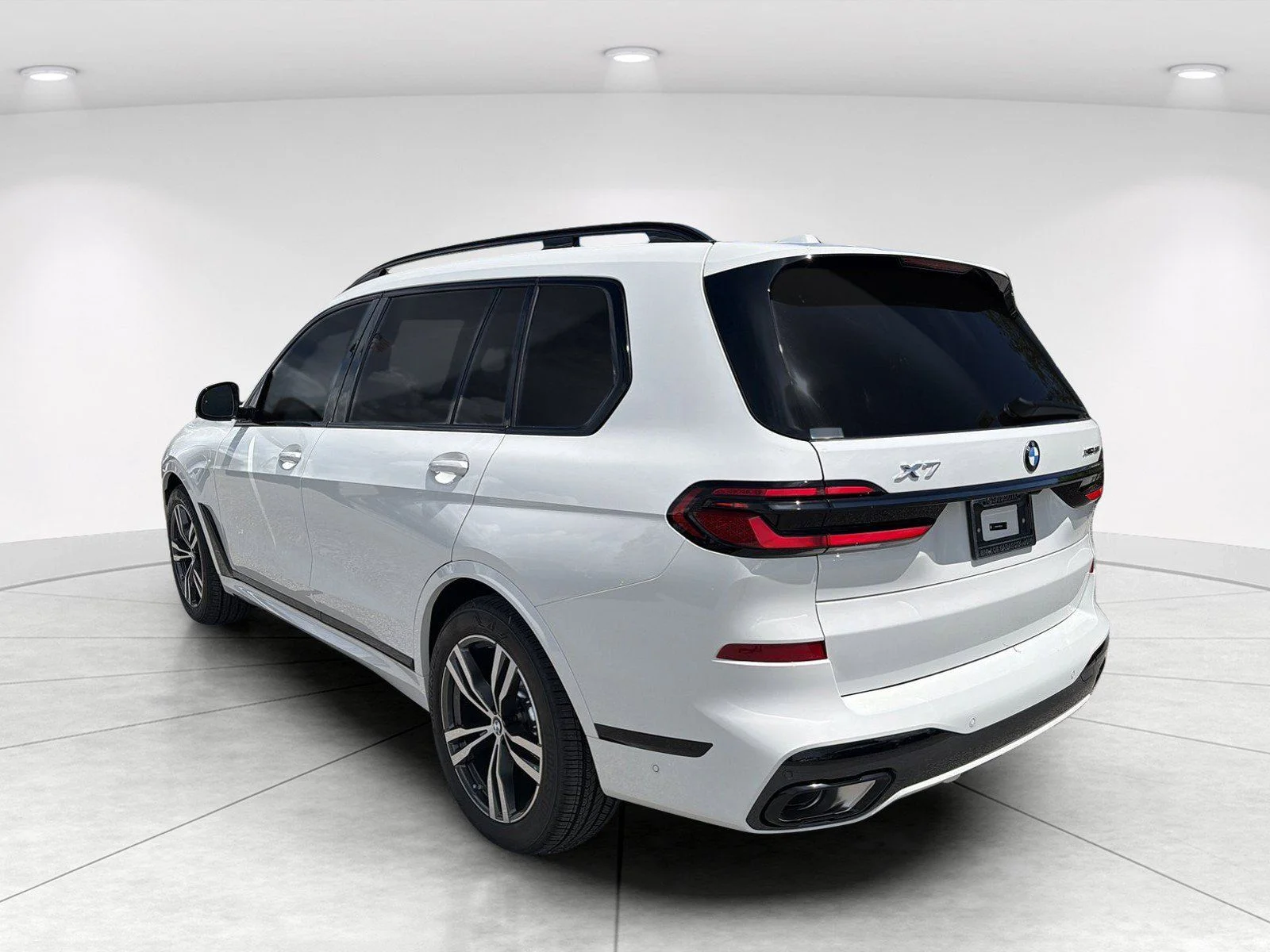 New 2027 Alpine White BMW xDrive40i image 6