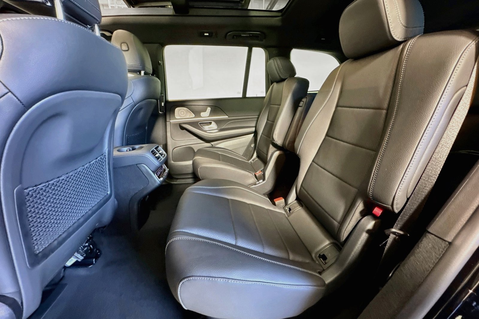 New 2027 Black Mercedes-Benz GLS 450 image 22