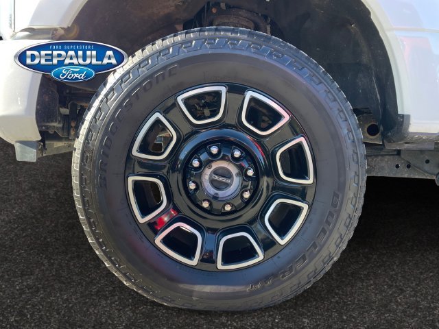 Used 2022 White Metallic Ford Lariat image 18