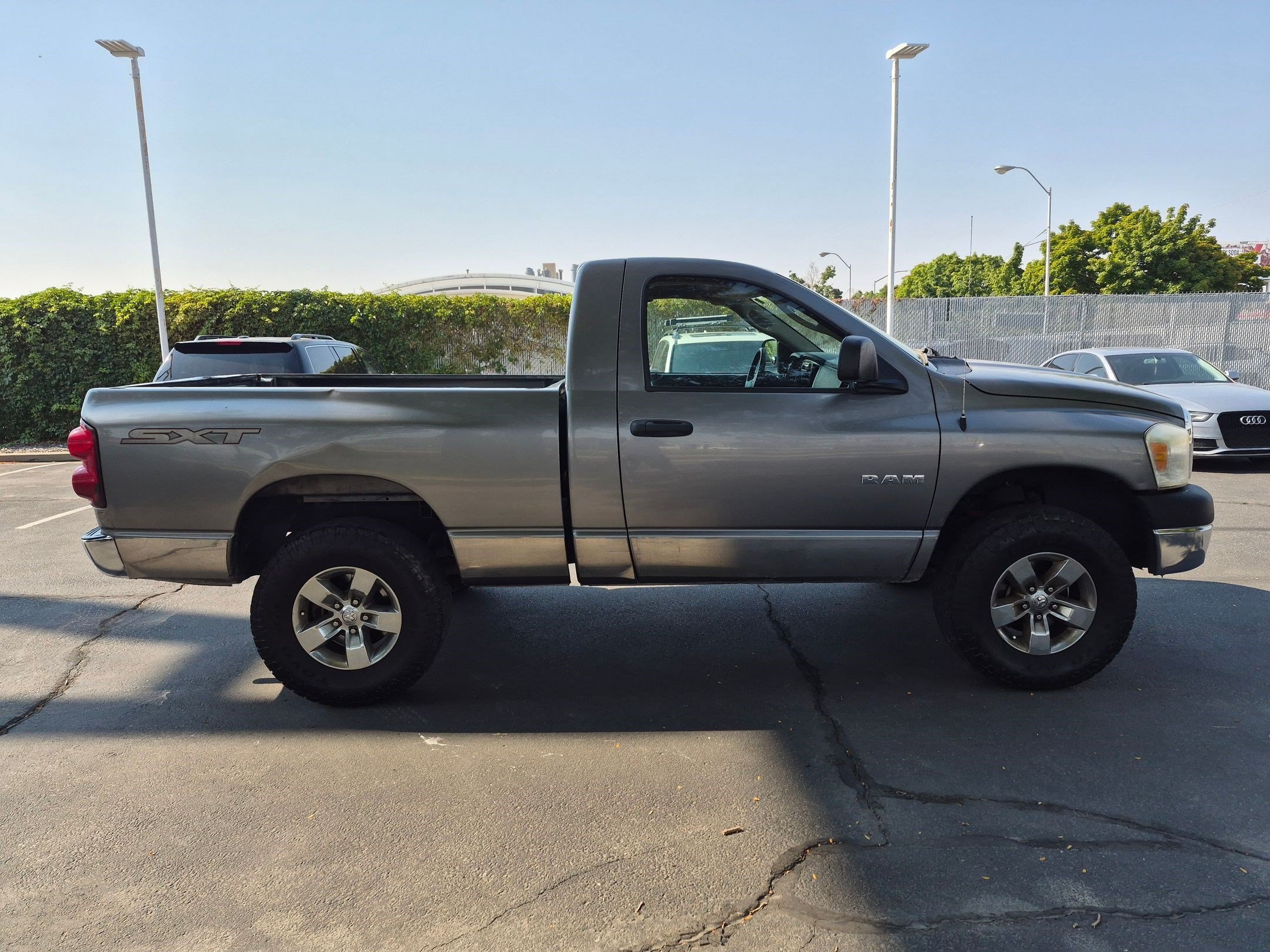 Used 2008 Dodge Ram 1500 Pickup ST with VIN 1D7HU16N68J182346 for sale in Salt Lake City, UT
