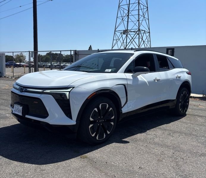 Used 2024 Chevrolet Blazer EV RS with VIN 3GNKDCRJ3RS172997 for sale in Mesa, AZ
