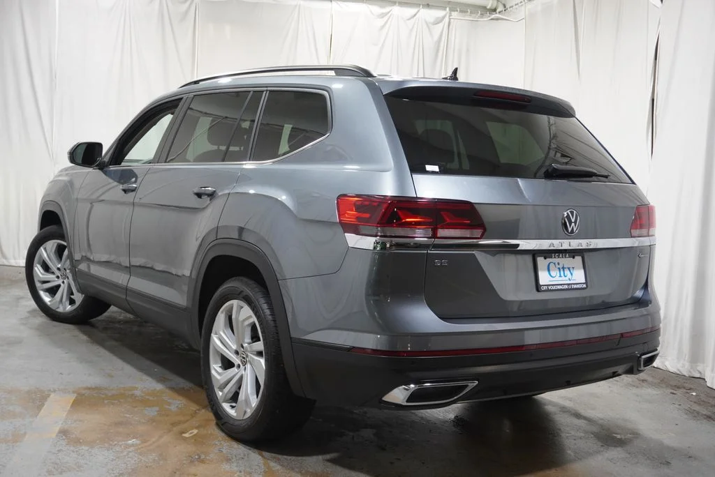 Certified Used 2023 Gray Volkswagen 2.0T SE w/Technology image 13