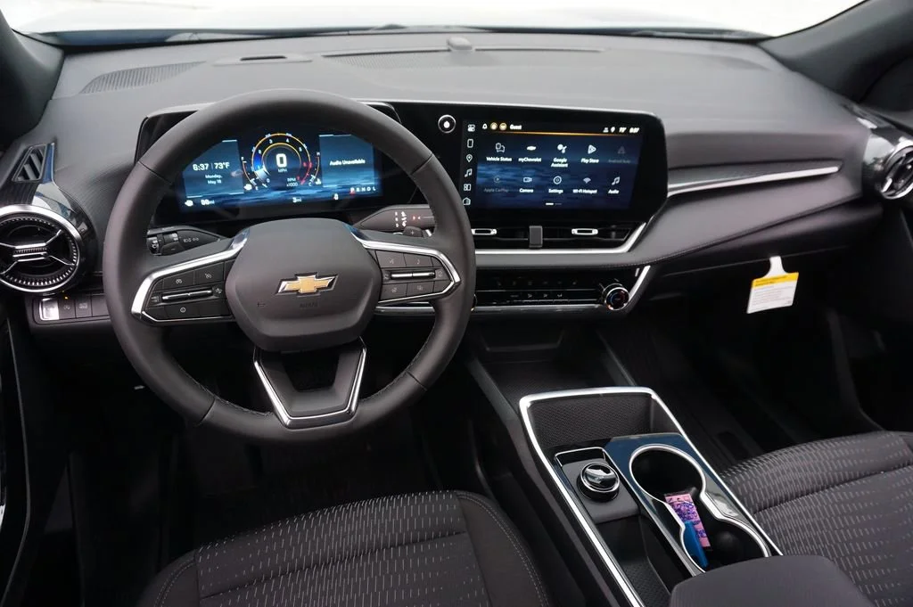 2026 Chevrolet Equinox LT - Photo 13