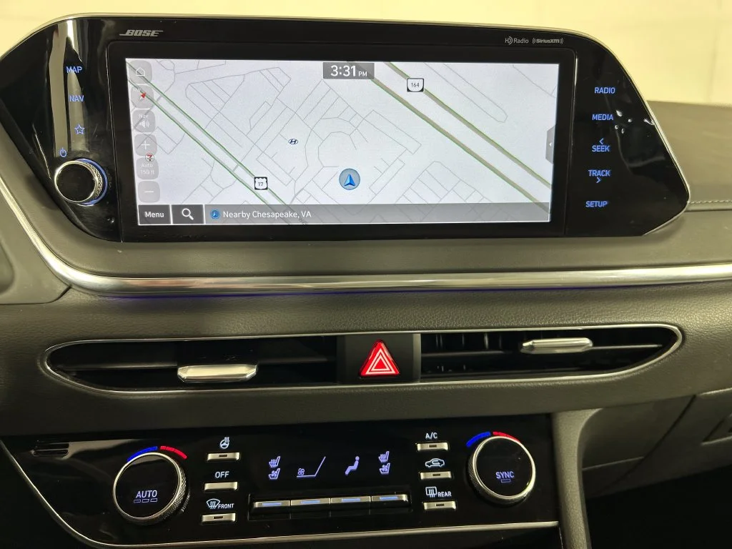 Used 2022 Gray Hyundai Limited image 15