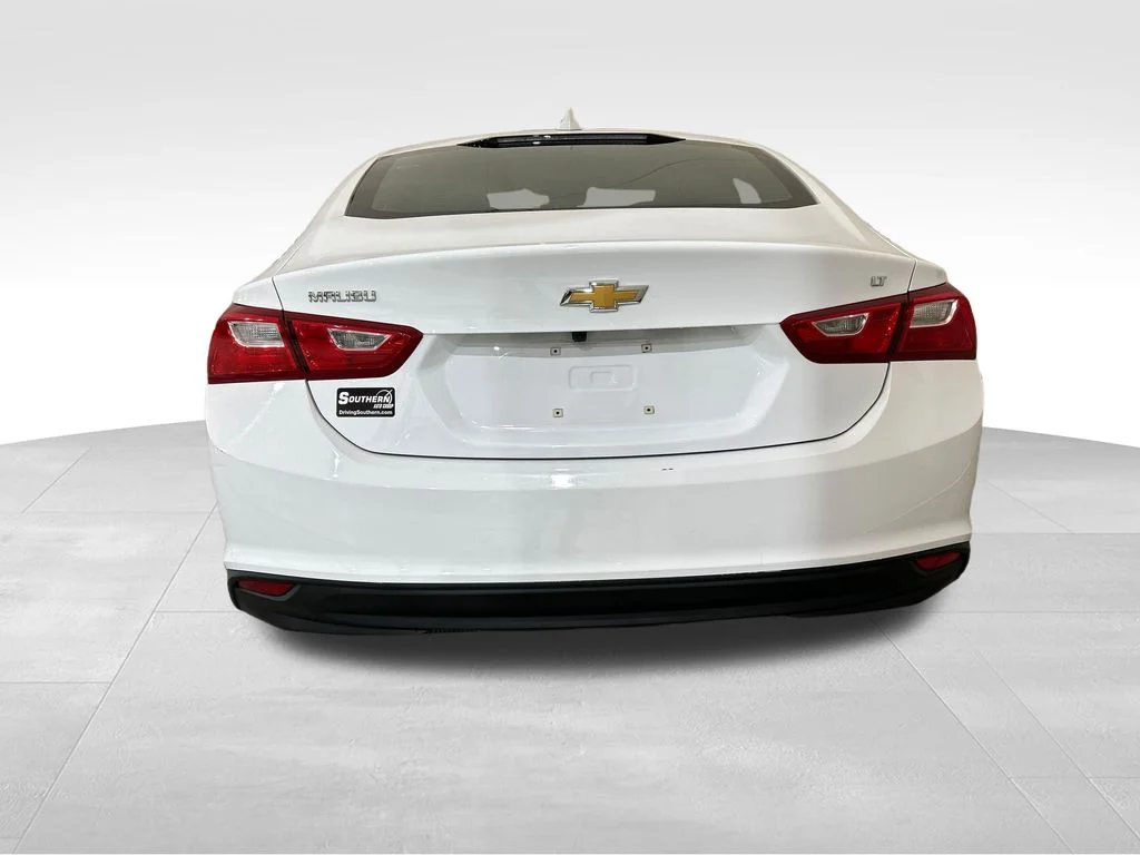 Used 2023 White Chevrolet LT image 4