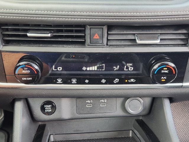 Used 2025 Gray Nissan SV image 19