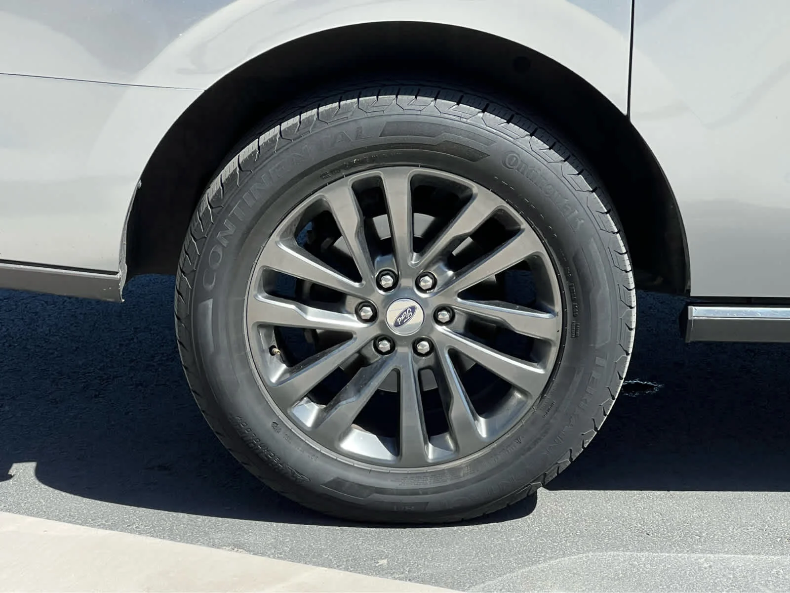 Certified Used 2021 Iconic Silver Metallic Ford Limited image 15