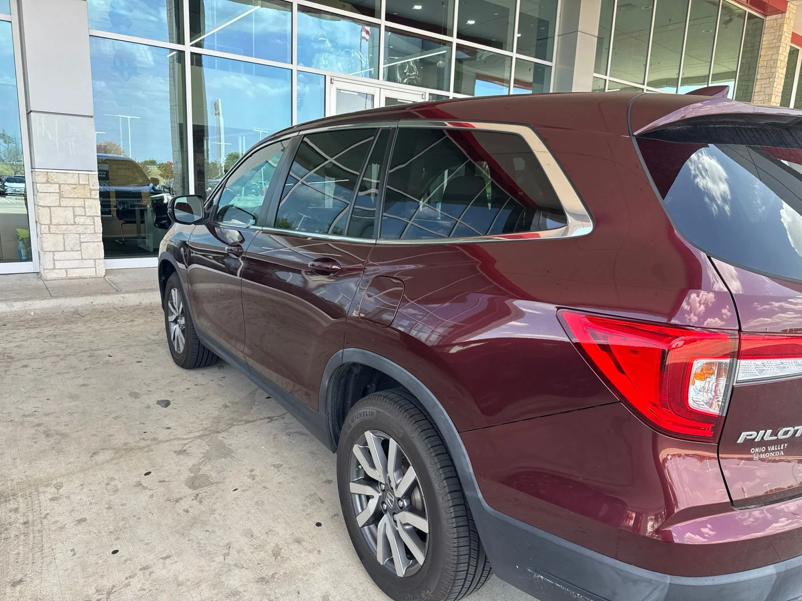 Used 2021  Honda EX-L image 15