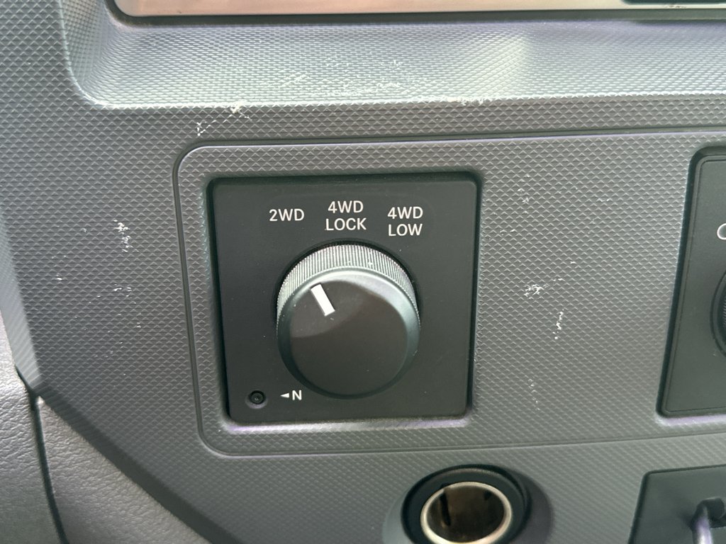 Used 2008 Patriot Blue Pearlcoat Dodge SLT image 25