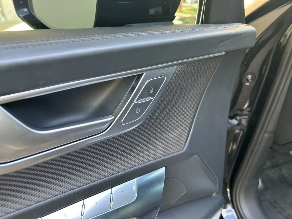 Used 2022 Black Audi Avant image 49