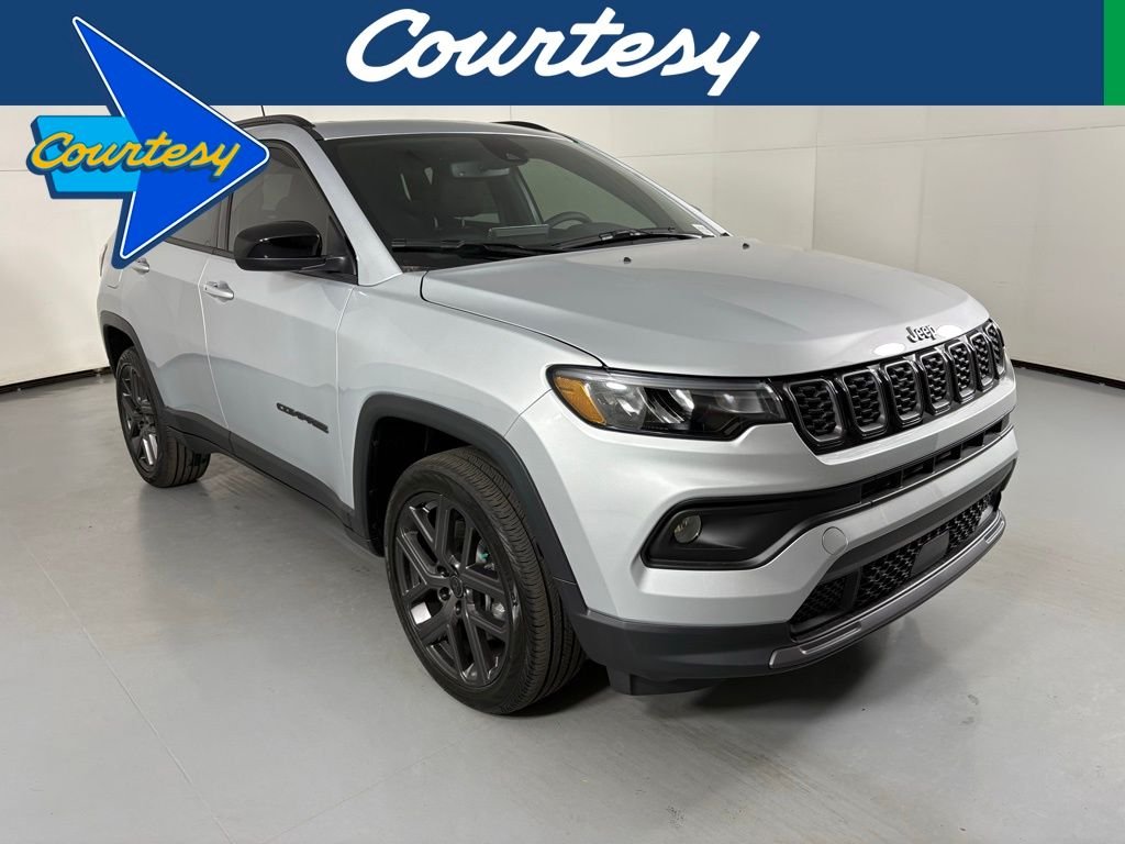 New 2026 Silver Zynith Metallic Clearcoat Jeep Latitude image 1