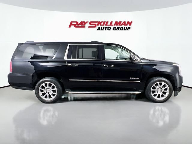 2020 GMC Yukon XL Denali - Photo 8