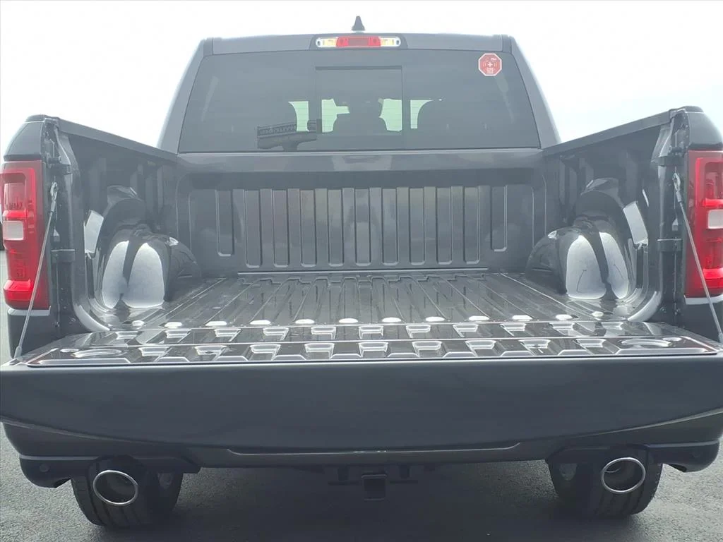 New 2026 Granite Crystal Clearcoat Metallic RAM Big Horn image 10