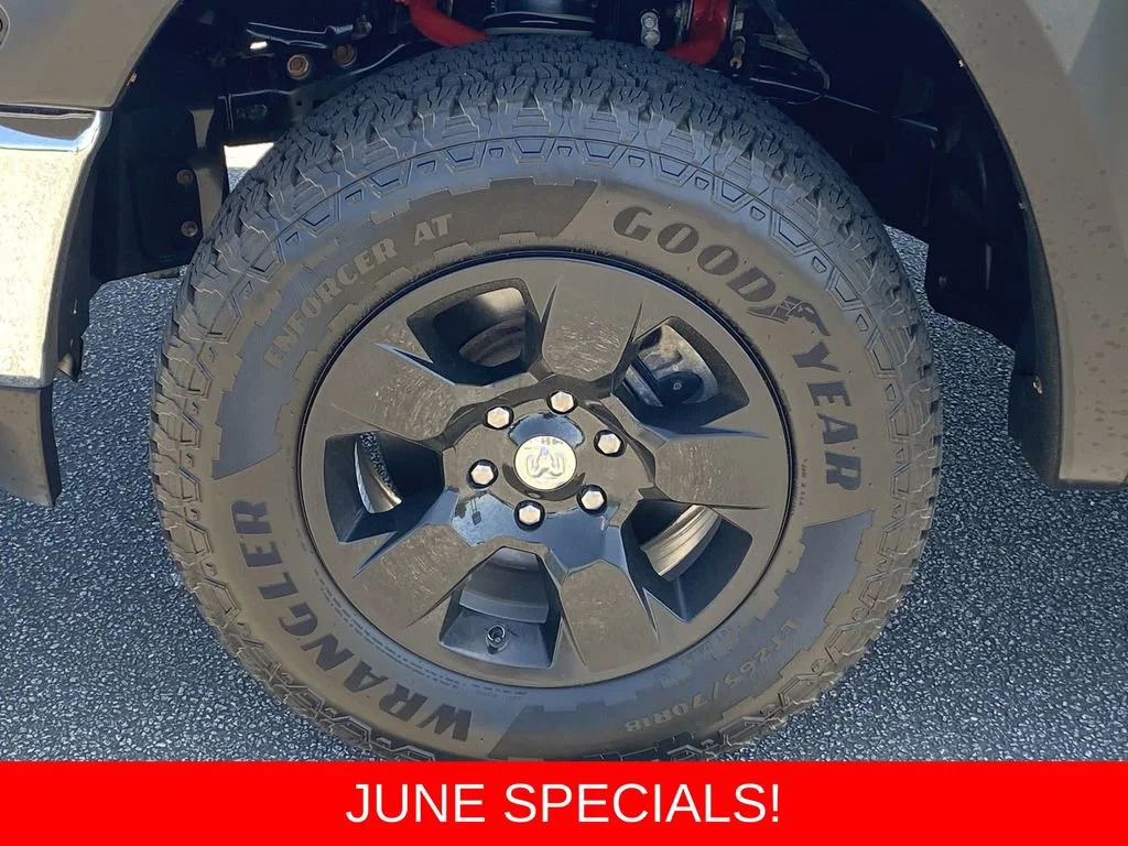 Used 2022 Silver Ram Big Horn image 22