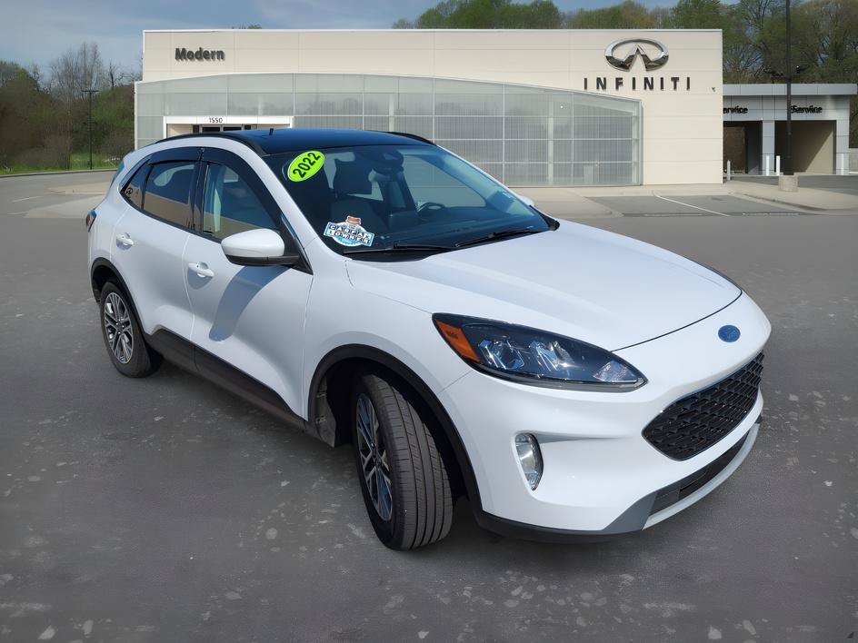 Used 2022 Oxford White Ford SEL image 2