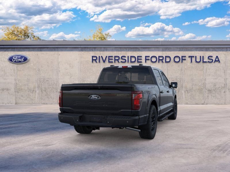 New 2026 Agate Black Metallic Ford XLT image 8