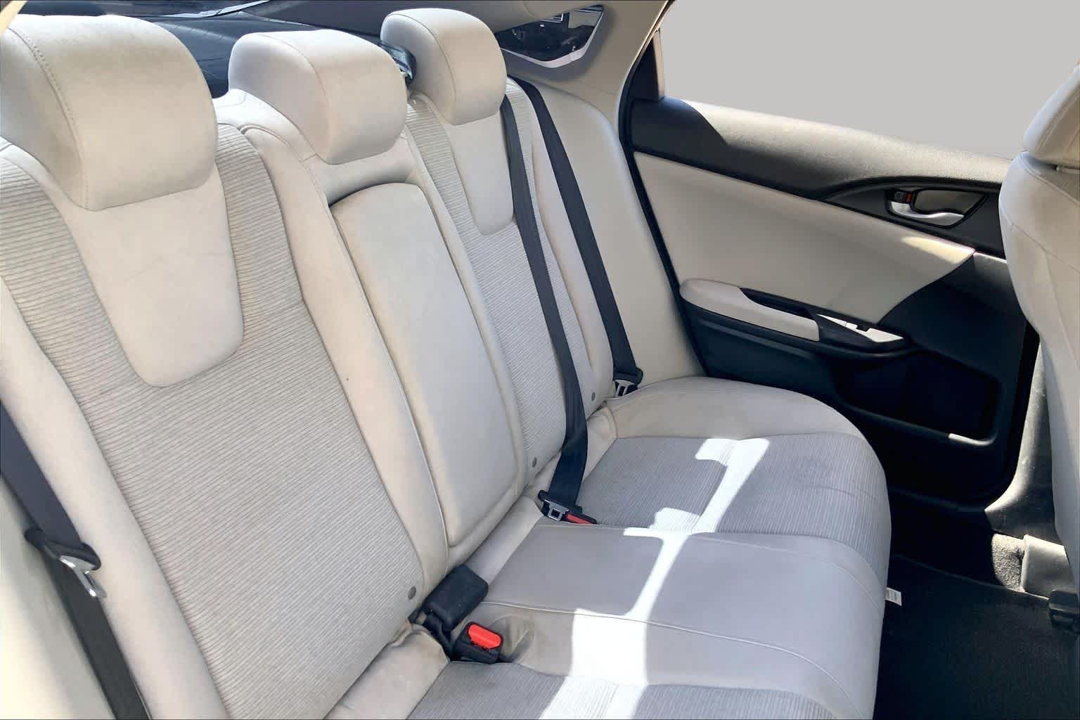 Used 2022 Platinum White Pearl Honda EX image 19