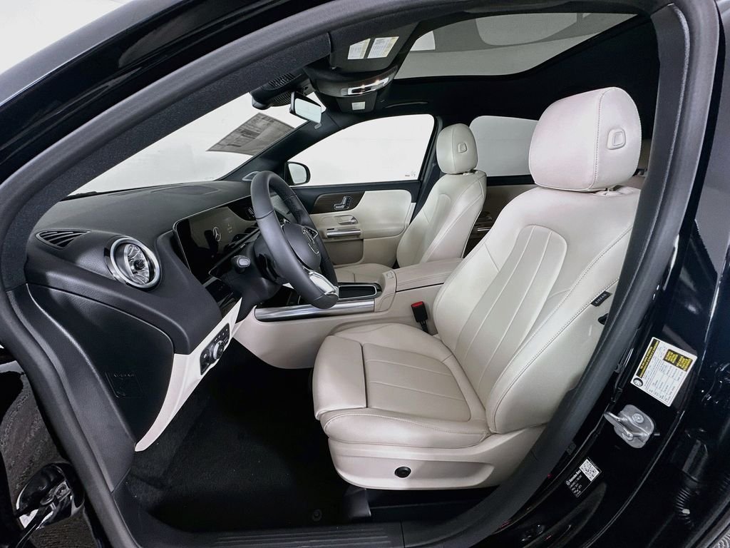 New 2026 Night Black Mercedes-Benz GLA 250 image 19