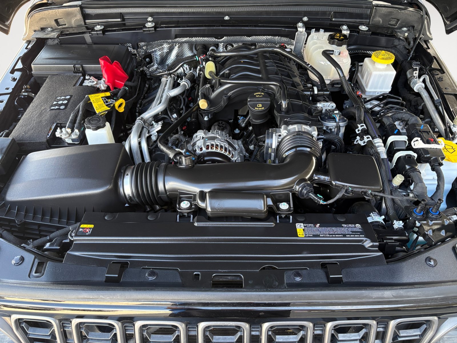 Used 2025 Black Clearcoat Jeep Texas Trail image 27