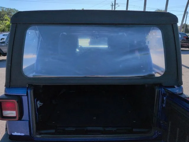 Used 2018 Blue Jeep Unlimited Sport image 13